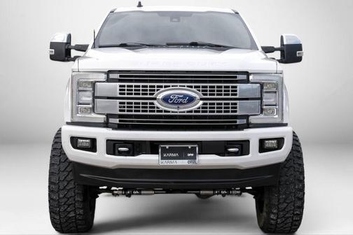 White Platinum Clearcoat Metallic 2019 Ford F-250 Platinum