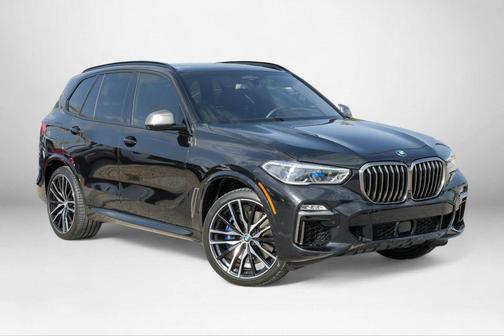 2020 BMW X5 M50i