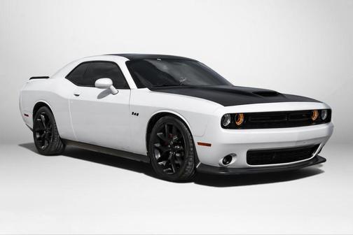 White Knuckle Clearcoat 2019 Dodge Challenger R/T