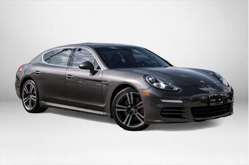 2015 Porsche Panamera 4S Executive