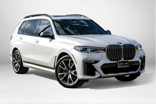 2021 BMW X7 M50i