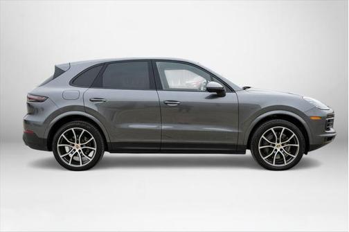 2021 Porsche Cayenne S