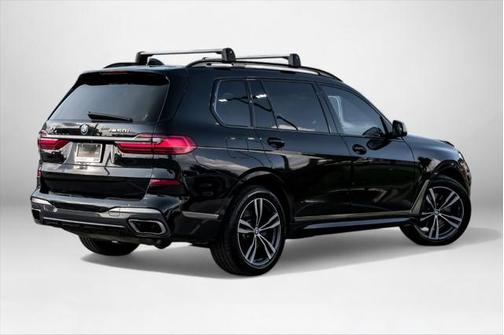 2020 BMW X7 M50i