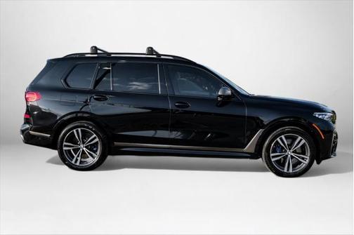 2020 BMW X7 M50i
