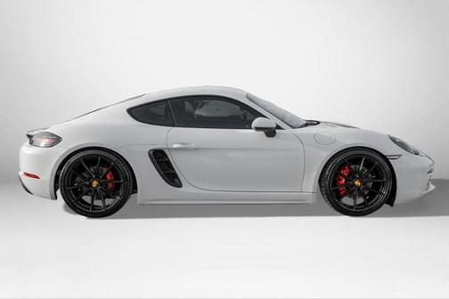 2017 Porsche 718 Cayman S