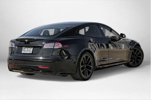 2022 Tesla Model S Base
