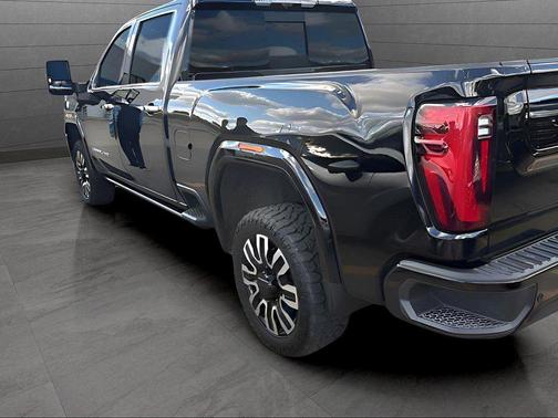 Onyx Black 2024 GMC Sierra 3500 Denali