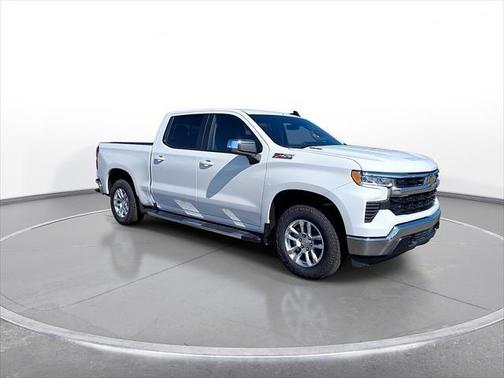 Summit White 2026 Chevrolet Silverado 1500 LT