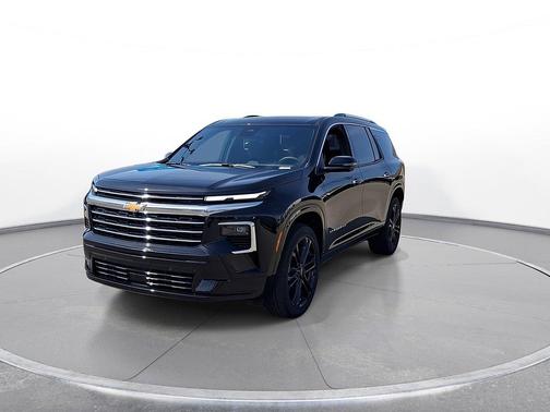 Mosaic Black Metallic 2026 Chevrolet Traverse High Country
