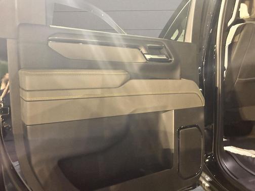 2025 Chevrolet Silverado 2500 4WD Crew Cab Standard Bed ZR2