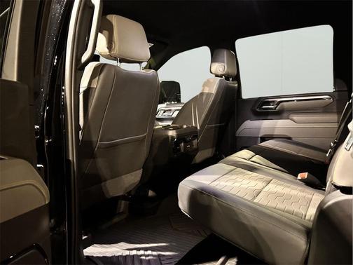 2025 Chevrolet Silverado 2500 4WD Crew Cab Standard Bed ZR2