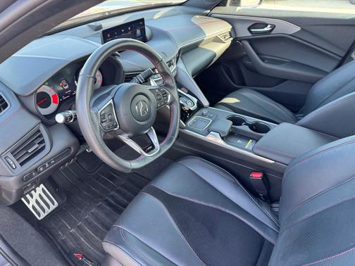 2023 Acura TLX