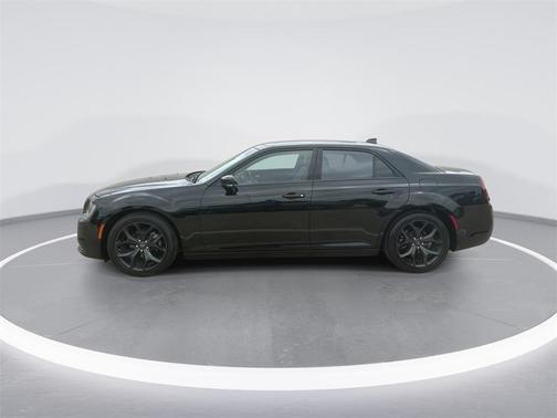 2022 Chrysler 300 S