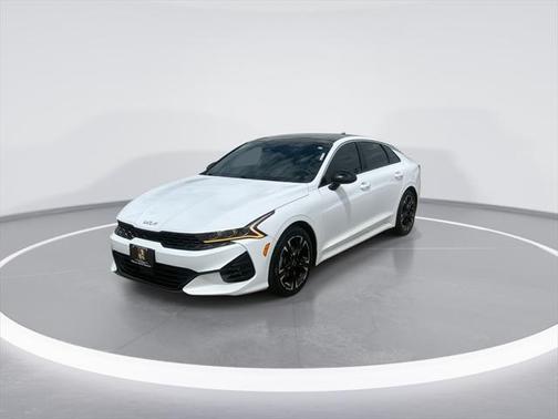 2023 Kia K5 GT-Line