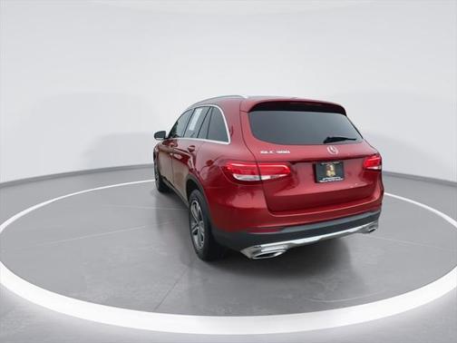 2018 Mercedes-Benz GLC 300 Base