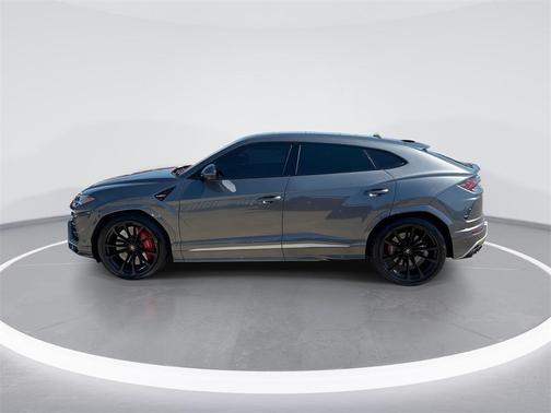 2020 Lamborghini Urus Base