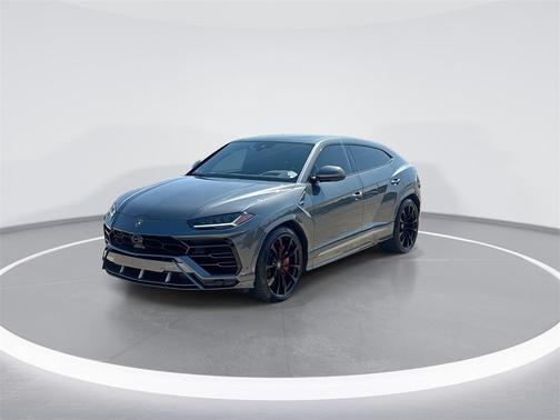2020 Lamborghini Urus Base