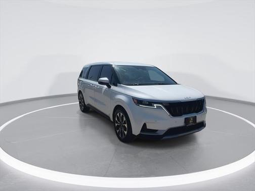2022 Kia Carnival EX