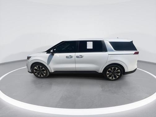 2022 Kia Carnival EX