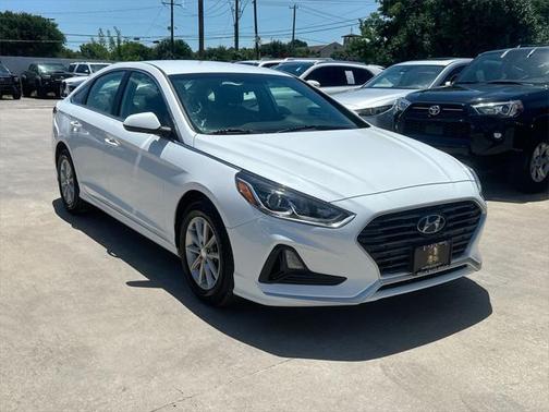 2019 Hyundai SONATA SE