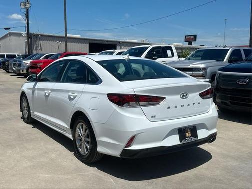 2019 Hyundai SONATA SE