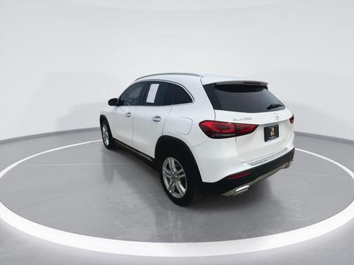2021 Mercedes-Benz GLA 250 Base 4MATIC