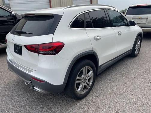 2021 Mercedes-Benz GLA 250 Base 4MATIC
