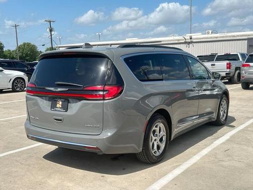 2022 Chrysler Pacifica Limited