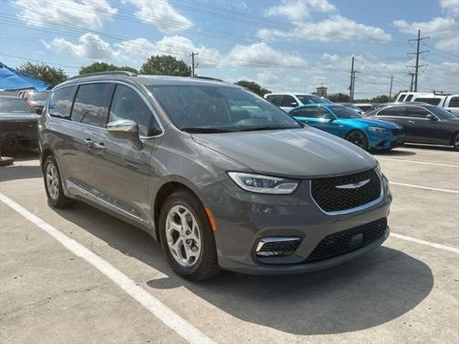 2022 Chrysler Pacifica Limited