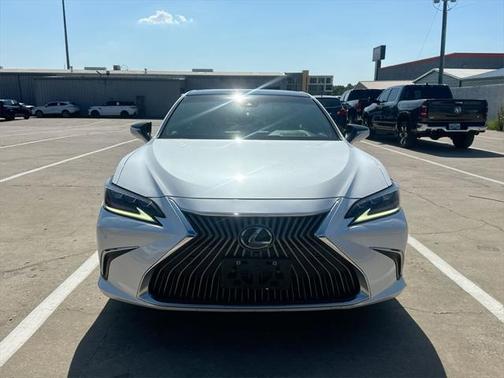 2021 Lexus ES 350 Ultra Luxury
