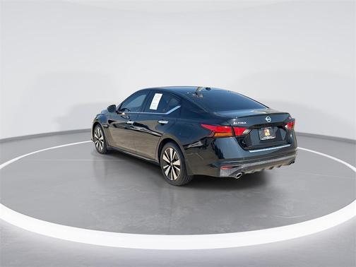 2021 Nissan Altima 2.5 SL
