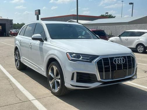 2021 Audi Q7 55 Premium Plus
