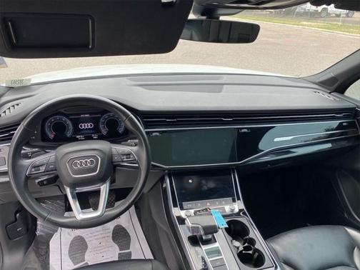 2021 Audi Q7 55 Premium Plus
