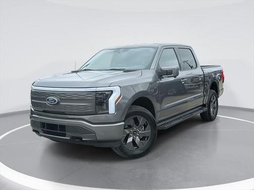 2022 Ford F-150 Lightning LARIAT