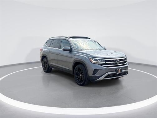 2022 Volkswagen Atlas 3.6L SE w/Technology