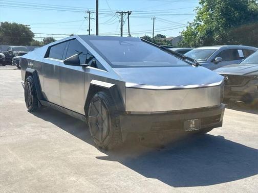 2024 Tesla Cybertruck Cyberbeast