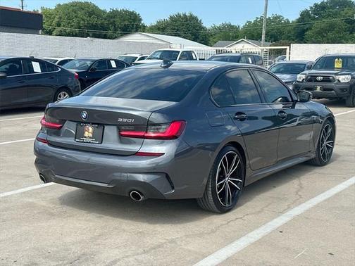 2019 BMW 330 330i