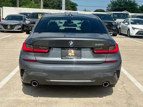 2019 BMW 330 330i