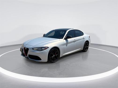 2020 Alfa Romeo Giulia Sport