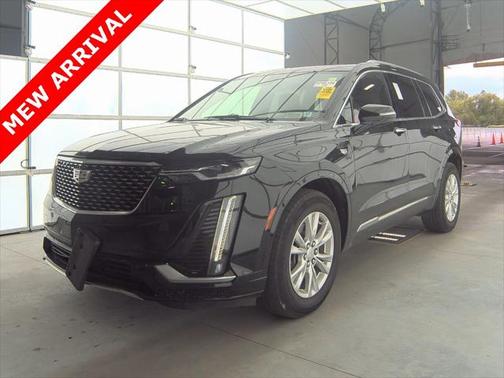 2022 Cadillac XT6 Luxury AWD