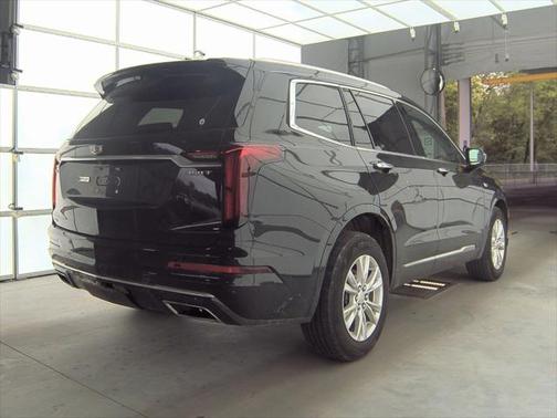 2022 Cadillac XT6 Luxury AWD