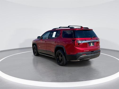 2023 GMC Acadia AWD AT4