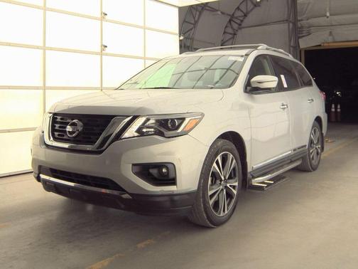 2020 Nissan Pathfinder Platinum 4WD