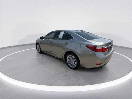 2015 Lexus ES 350 Crafted Line
