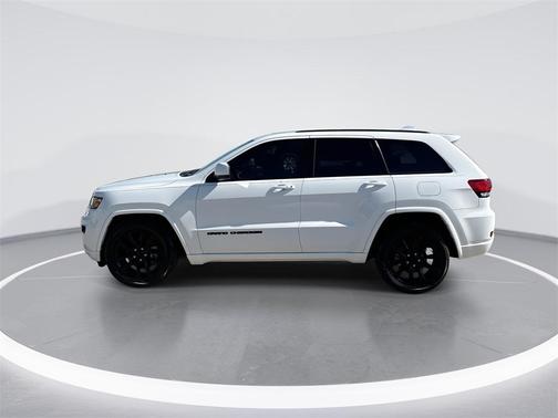 2017 Jeep Grand Cherokee Altitude