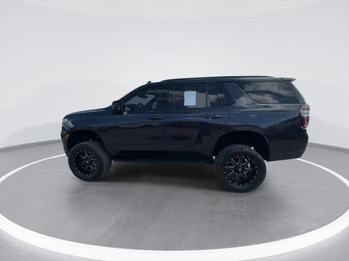 2022 Chevrolet Tahoe 4WD RST