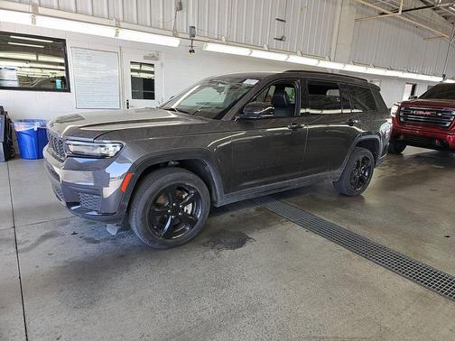 2023 Jeep Grand Cherokee L Altitude