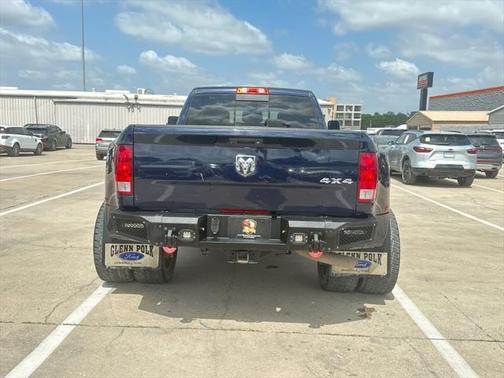 2018 RAM 3500 Lone Star Mega Cab 4x4 6'4' Box