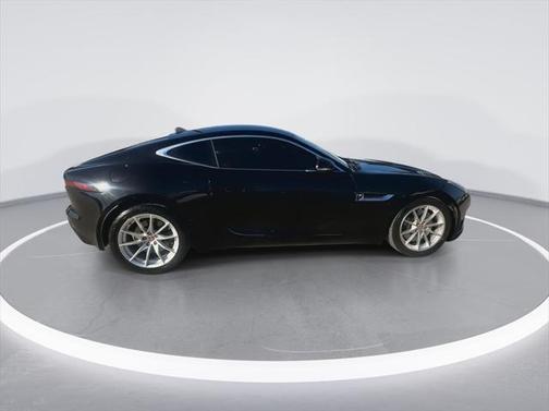 2019 Jaguar F-TYPE P300