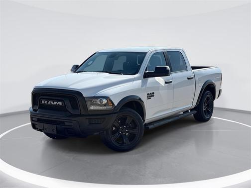 2023 RAM 1500 Classic Warlock Crew Cab 4x4 5'7' Box
